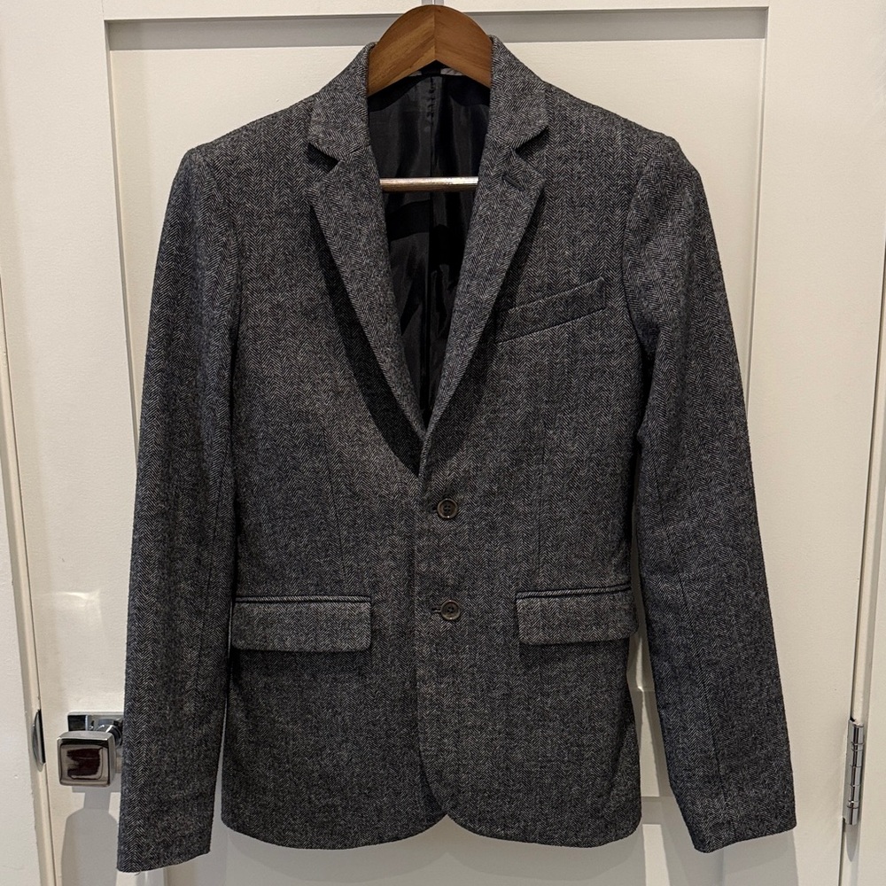 J. Crew Boys Charcoal Herringbone Ludlow Blazer